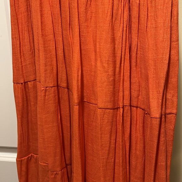Orange Midi Sundress with Puff Sleeves and V-Neck - Picture 3 of 9